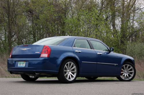 2010 Chrysler 300C SRT8