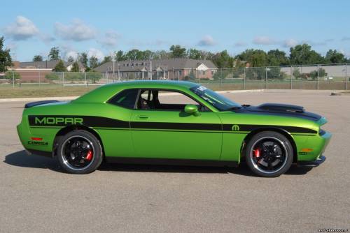 Dodge Challenger от Mopar